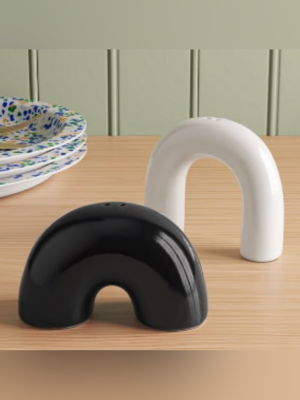 Modern Arch Salt and Pepper Shakers - Black & White